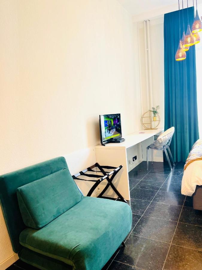 Riverview Studio In Historical Heart Of Антверпен Екстер'єр фото
